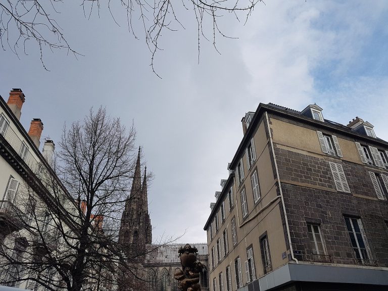 V2 – Devenir chauffeur VTC à Clermont-Ferrand